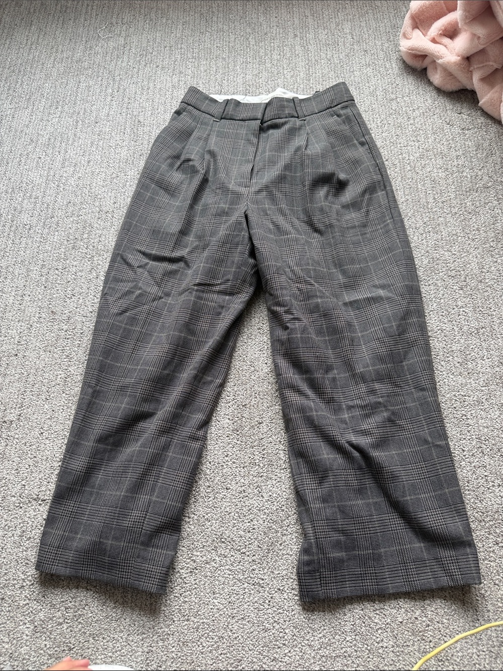 Aritzia Women’s Effortless Pants